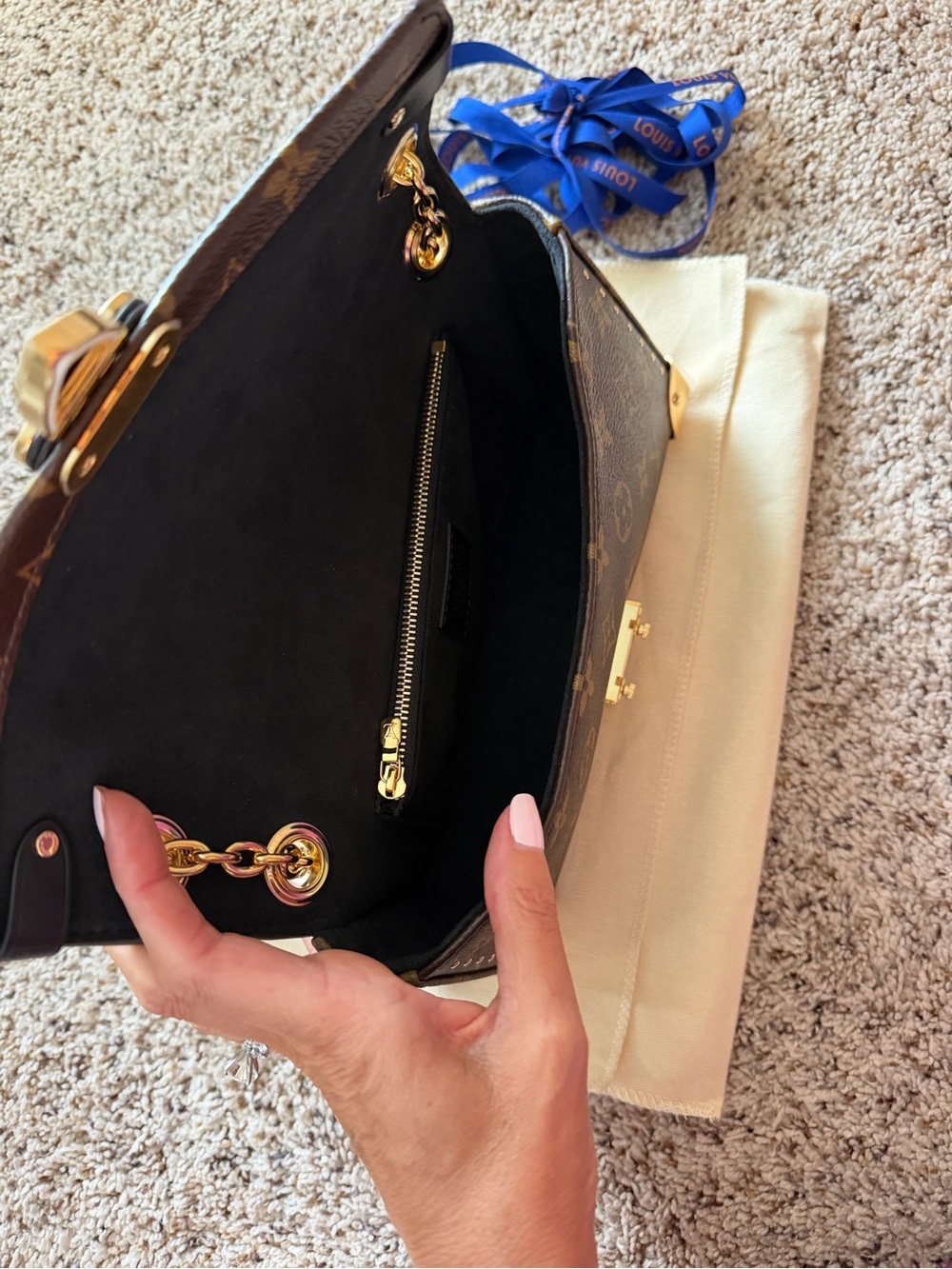 Louis Vuitton Trunkie East West. NWT!!! - Picture 8 of 15